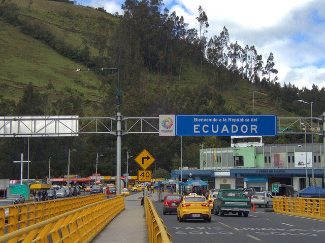 Ecuador Driving Rules