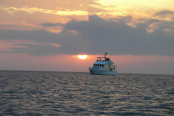 Weather at Marchena Island